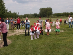 oltozo2014_20_20180901
